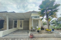 Luar Bangunan Villa Emerald H1 by N2K