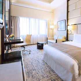 Bedroom 1 Regal Airport Hotel, Islands District Hotels