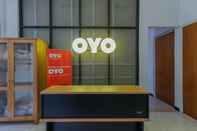 Lobby Super OYO 866 Idola Residence