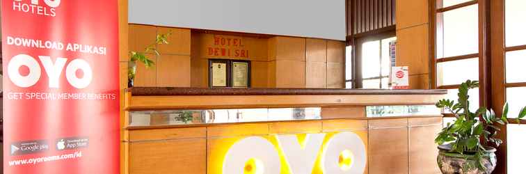 Lobi Super OYO 759 Hotel Dewi Sri