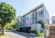 Exterior 3 OYO Collection O 935 Bongo Residence