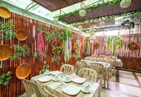 Nhà hàng Conrado's Apartelle