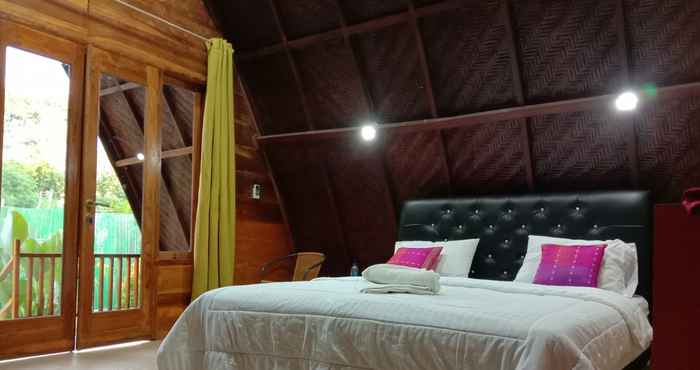 Kamar Tidur OYO 3025 Villa Alam Flores Labuan Bajo