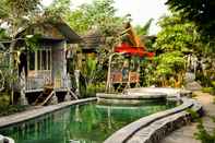 Swimming Pool La Luna Resort Yogyakarta