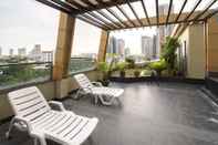 Kolam Renang Bella B All Suite Bangkok