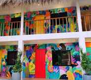 อื่นๆ 2 Way Shack Hostel Oslob Cebu