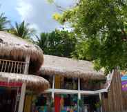 ภายนอกอาคาร 3 Way Shack Hostel Oslob Cebu