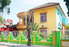 Exterior 4 OYO 923 Penginapan Balai Sultan Syariah