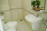 In-room Bathroom Sunny 2 Hotel Vung Tau