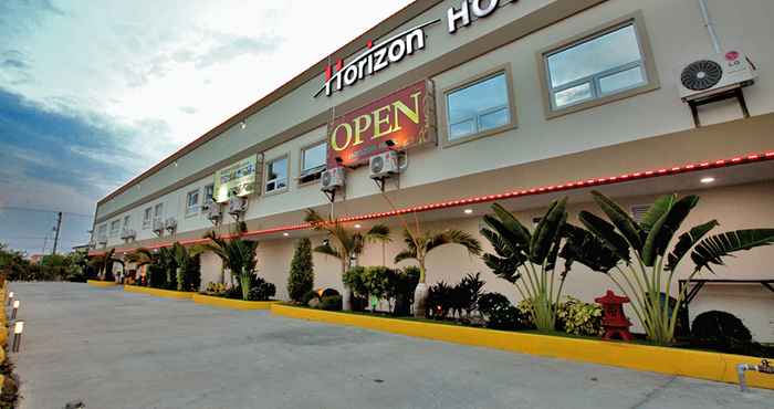 Bên ngoài Horizon Hotel Subic