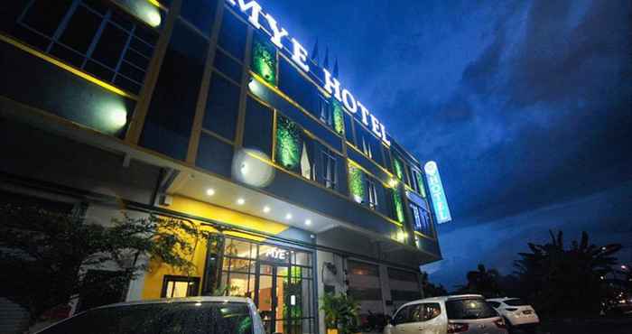 Bên ngoài MYE Hotel Muar