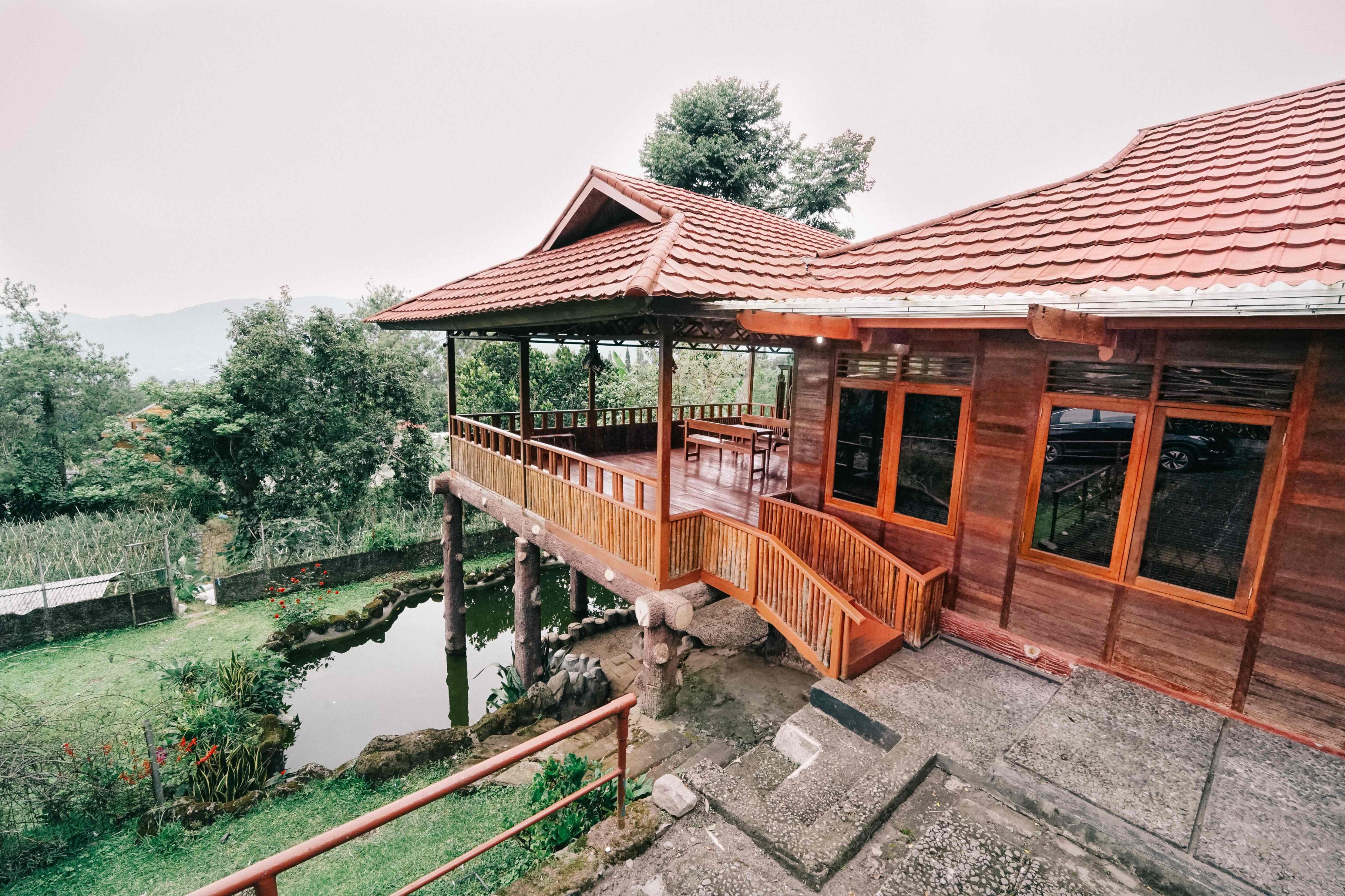 Exterior Villa WSP Near Taman Safari