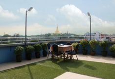 バー、カフェ、およびラウンジ 4 Beauty Land Hotel Bo Cho