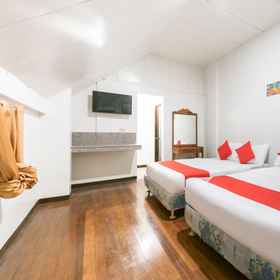 OYO 122 The Peak Pines Pension 1, Hotel Baguio City Proper