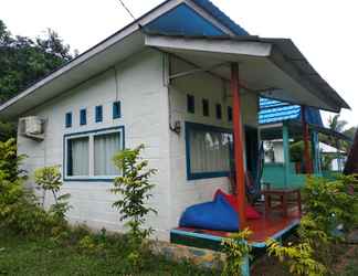 ภายนอกอาคาร 2 Tanjung Tinggi Cottage