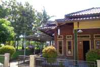 Luar Bangunan Homestay Andra