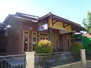 Exterior 4 Homestay Andra