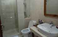 In-room Bathroom 4 Nelayan Sanur Bay 