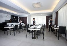 レストラン 5 Hotel Esta