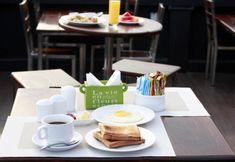 レストラン 2 Hotel Vista