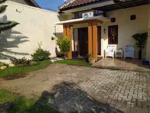 Exterior 4 Al Thalib Villa Syariah Malang