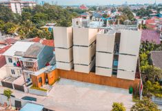 外部的 2 OYO Life 1849 Ayama Syariah