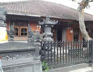 Sảnh chờ 2 Rama & Shinta Homestay 