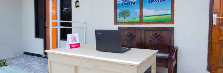 Lobby SUPER OYO 2873 Griya Annisa