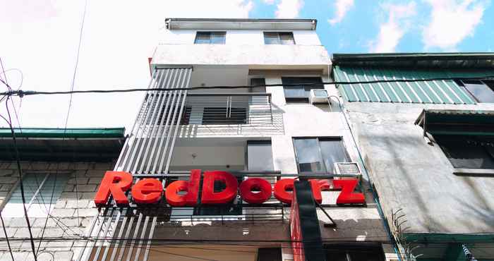 ภายนอกอาคาร RedDoorz @ DBuilders Rooms Ph2 Taguig