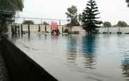 Swimming Pool 5 Apartment The Edge Maulina