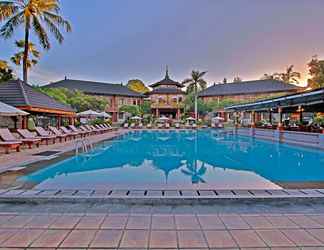 Swimming Pool 2 The Jayakarta Bali Residence