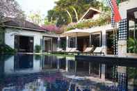 Swimming Pool Pronoia Villa Bali