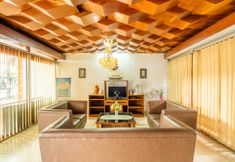 Lobi 6 OYO 943 Hotel Azalea Syariah