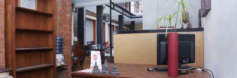 Lobby OYO 426 Hotel Gading Resto Near RSUD Kota Yogyakarta