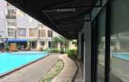 Swimming Pool 7 Apartemen Paragon Village by IWN