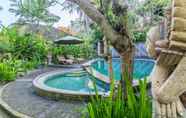 Swimming Pool 2 Sari Bambo Bungalow