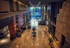 Lobby 6 Patra Cirebon Hotel & Convention