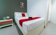 Bedroom 3 RedDoorz Plus @ Roxas Street Davao