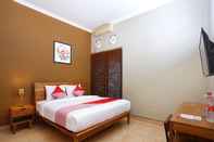 Bedroom OYO 1072 Kampung Condro Wulan Guesthouse
