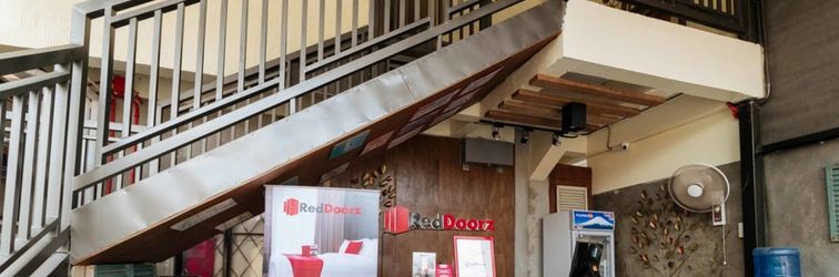 Lobi RedDoorz Plus @ Casa Lucia Sindalan San Fernando City Pampanga