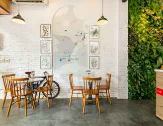 Sảnh chờ 2 393 Hostel