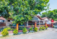 Bangunan 4 OYO Collection O 1032 Rahayu Residence Syariah