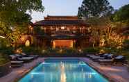 สระว่ายน้ำ 7 Ancient Hue Garden Houses