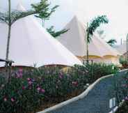 Bangunan 4 Roost Glamping