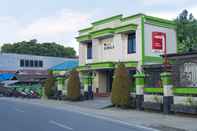 Bangunan OYO 1005 Hotel Kumala