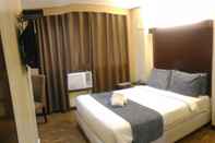 Bedroom White Knight Hotel Cebu