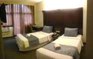 Kamar Tidur 3 White Knight Hotel Cebu
