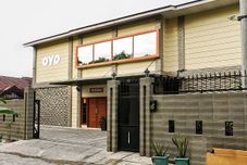 外観 OYO 1076 Dmc Homestay
