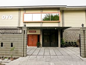 外観 4 OYO 1076 Dmc Homestay