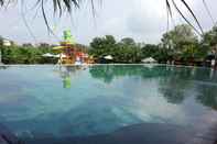 Swimming Pool Villa Syariah MVR